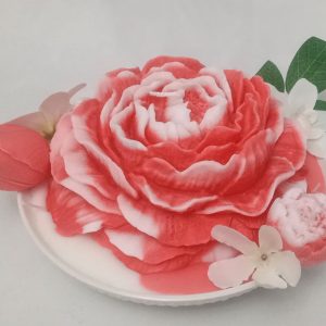 Red Rose Bloom Scented Candle