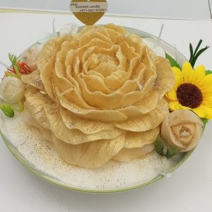 Yellow Gold Flower Plate Scented Candle