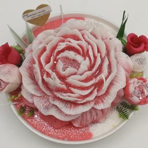 Crown White with Red Flower Plate/13 Scented Candle